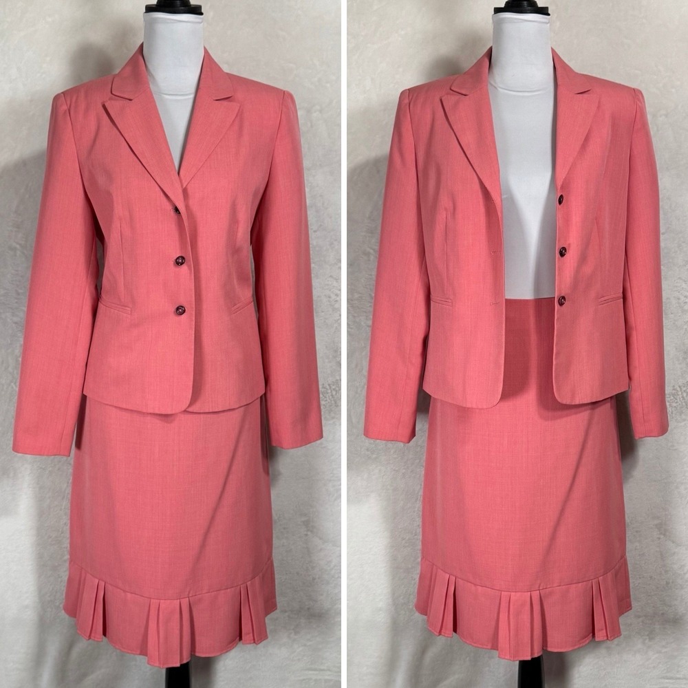 Giorgio Sant'Angelo Pleated Skirt Suit Size 10 Tailored Coral Pink 2 Pc Vintage